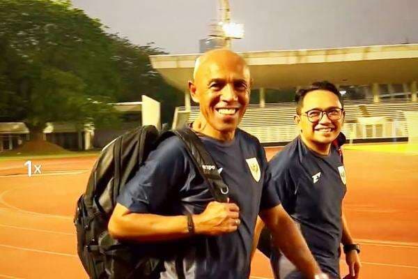 Simon Tahamata Ungkap Hasil Scouting Sementara Bakat-Bakat Muda Timnas Indonesia
