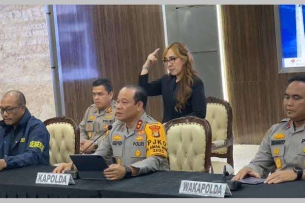 Tetapkan 16 Tersangka Perusakan, Kapolda Metro Jaya: Bukan Pendemo dan Pengunjuk Rasa Tetapkan 16 Tersangka Perusakan, Kapolda Metro Jaya: Bukan Pendemo dan Pengunjuk Rasa