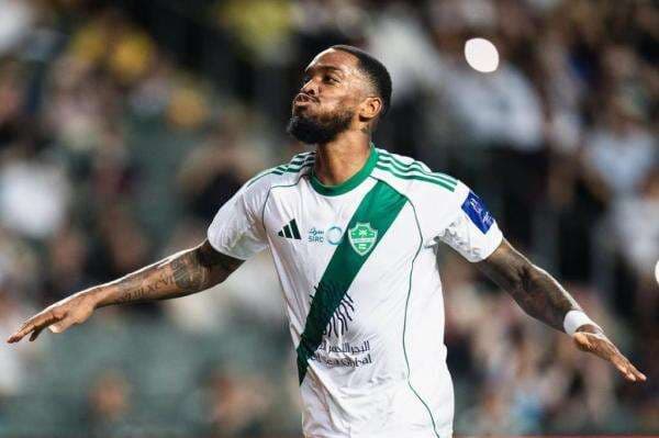 Liverpool Siapkan Gebrakan Januari, Striker Bergaji Rp12,11 Miliar Per Pekan Dibidik