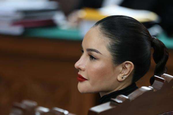 Nikita Mirzani Marah Hukumannya Diperberat: Ada Uang Semua Lancar!