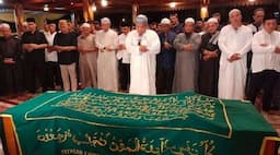 Tiba di Rumah Duka, Jenazah Istri Wiranto Langsung Disholatkan