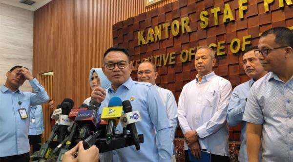 Terseret Kasus BGN, KSP Dudung Buka Suara soal Disebut Miliki Dapur MBG Terseret Kasus BGN, KSP Dudung Buka Suara soal Disebut Miliki Dapur MBG