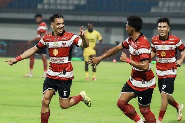 Hasil Madura United vs Semen Padang di Super League 2025-2026: Laskar Sape Kerrab Pesta Gol 5-1