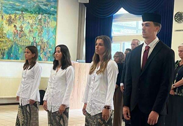 BREAKING NEWS: Mauro Zijlstra dan 3 Pemain Putri Sah Jadi WNI, Siap Bela Timnas Indonesia!