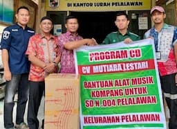 Lestarikan Budaya Melayu, CV Mutiara Lestari Salurkan Bantuan Alat Musik Kompang