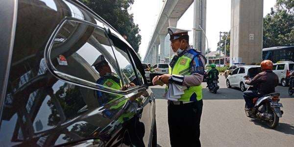 Pengemudi Audi Terobos Tol JORR, Polisi: Tak Ditilang, Kami Utamakan Pembayaran Tol