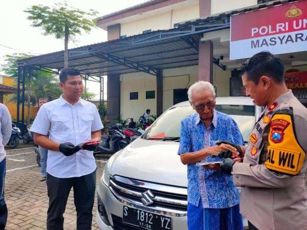 Pura-pura Bantu Parkir, Korban Ceritakan Detik-detik Penipu Bawa Kabur Mobil Ertiga di Jombang