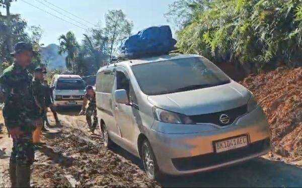 Jalur Tarutung-Sibolga Kini Kembali Terhubung Pascabencana Longsor