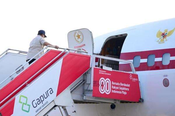 Presiden Prabowo Bertolak ke Sumatera, Tinjau Penanganan Bencana Presiden Prabowo Bertolak ke Sumatera, Tinjau Penanganan Bencana