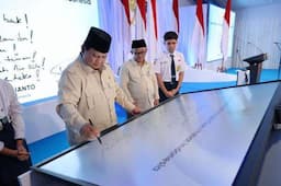 Pesan Prabowo untuk Murid Seluruh Indonesia: Hormati Guru dan Cintai Tanah Air