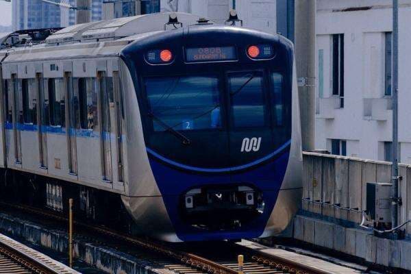 Layanan MRT Jakarta Kembali Normal
