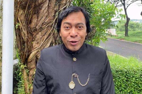 Innalillahi, Komeng Berduka Cita