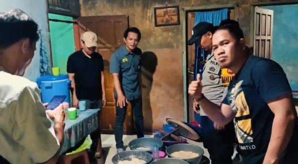 Gerebek Tempat Produksi Miras di Gowa, Ratusan Liter Disita Polsek Bontomarannu