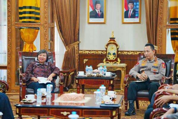 Kapolri Ajak Komnas HAM Terlibat Aktif Awasi Pengamanan Demonstrasi