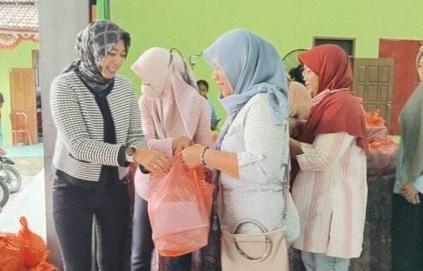 Uniknya Aspirasi Warga Mulai Perbaikan Jalan Hingga Frozen Food di Reses Legislator Ngawi Satu Ini