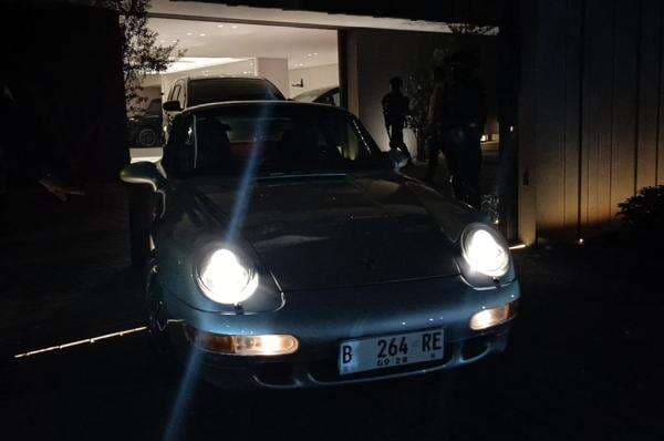 KPK Sita 2 Porsche, 10 Motor hingga Perhiasan usai Geledah Rumah Silmy Karim