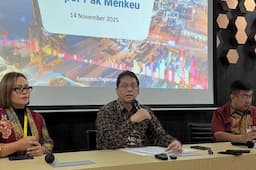 Purbaya bakal Rekrut 300 Lulusan SMA Masuk Bea Cukai