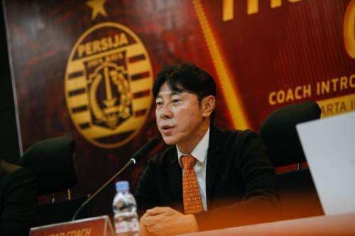 Shin Tae-yong dan Persija Sepakat, Regenerasi Pemain Muda Jadi Fokus Utama Shin Tae-yong dan Persija Sepakat, Regenerasi Pemain Muda Jadi Fokus Utama
