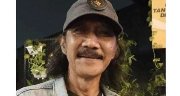 Kabar Duka, Penulis Lagu Lawas 'Yang Penting Happy' Timur Priyono Meninggal Dunia Kabar Duka, Penulis Lagu Lawas 'Yang Penting Happy' Timur Priyono Meninggal Dunia