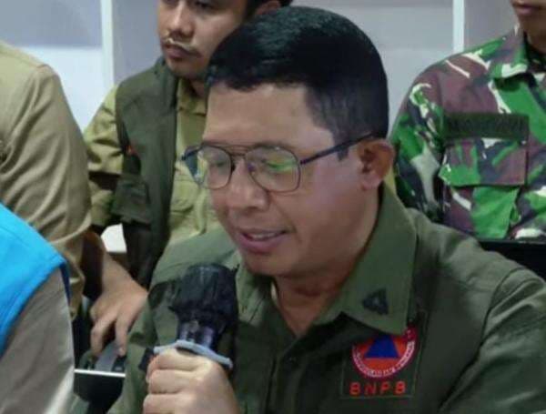 Lapor ke Prabowo, Kepala BNPB Sebut 921 Orang Meninggal akibat Bencana Sumatra