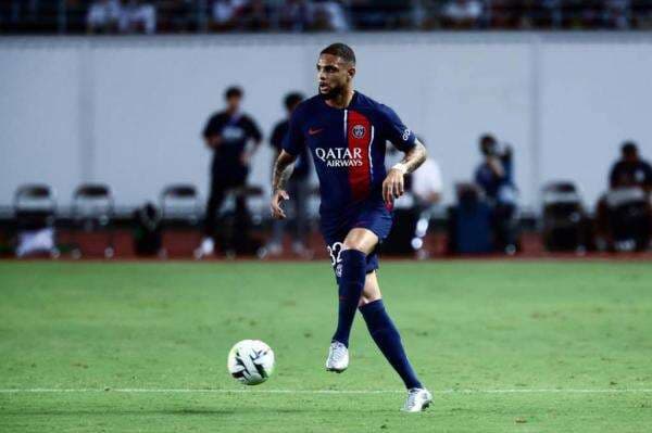 Layvin Kurzawa Diperkenalkan Persib Hari Ini, Bobotoh Siap-Siap!