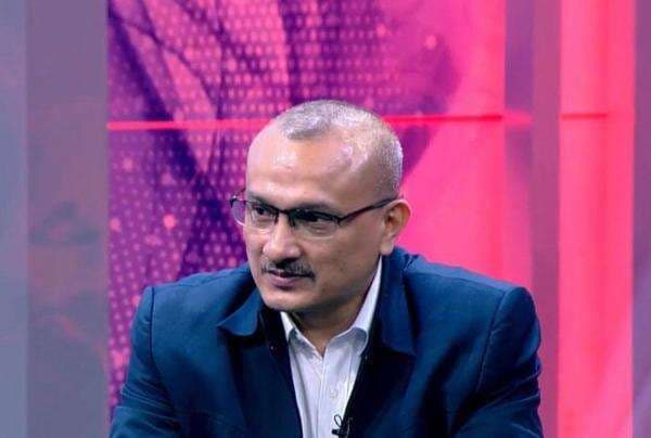 Politikus PDIP Ragu Jokowi Bahas Persoalan Bangsa saat Temui Prabowo