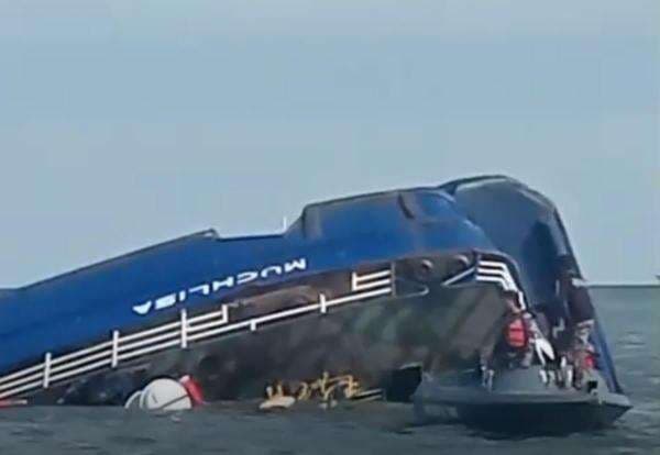 KMP Mukhlisa Tenggelam di Teluk Balikpapan, Diduga Akibat Poros Baling-Baling Patah