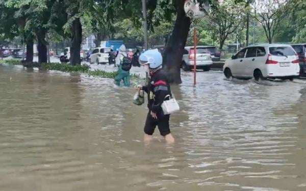 5 Penyakit yang Wajib Diwaspadai saat Musim Banjir, Ini Gejala-gejalanya