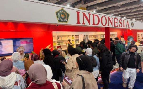 Perluas Jangkauan, Kemenag Kenalkan Perpustakaan Islam Digital di CIBF Mesir