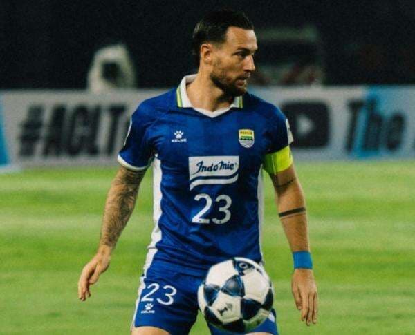 Gara-Gara Hal Ini, Marc Klok Berpotensi Absen di Laga Persib Bandung vs Bhayangkara FC