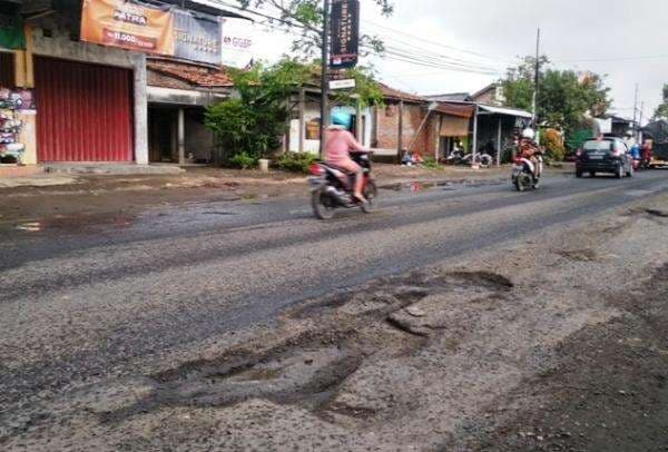 Target H-15 Lebaran: Perbaikan Jalan di Jateng Harus Selesai