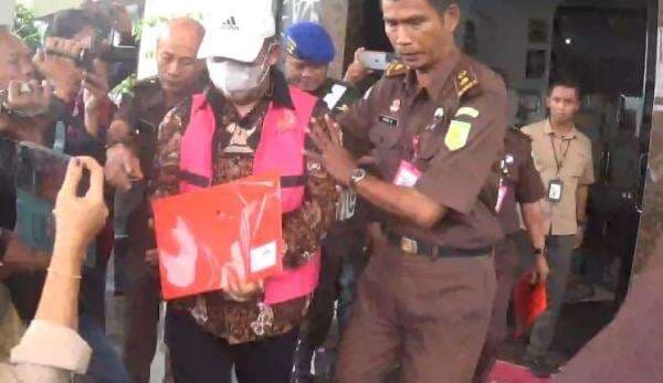 Menjadi Tersangka Dugaan Korupsi Gratifikasi, Anggota DPRD Ngawi Seret  Nama Dandim dan Kajari Lama