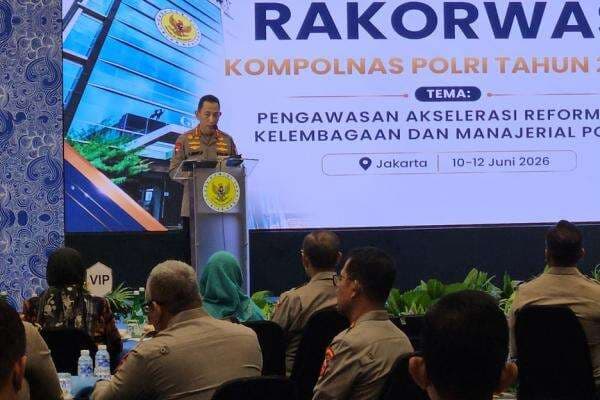 Kapolri: ASN Sipil Duduki Jabatan di Polri Akan Diatur lewat PP atau Perpres Kapolri: ASN Sipil Duduki Jabatan di Polri Akan Diatur lewat PP atau Perpres