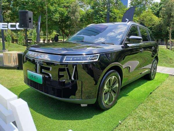 Mobil Listrik Diklaim Lebih Populer Dibandingkan Hybrid di Perkotaan