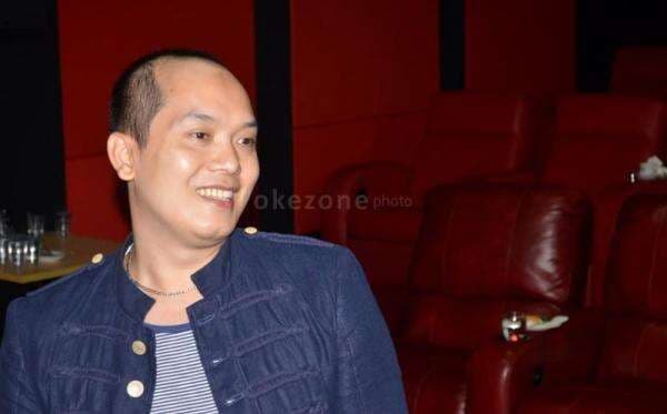 Desainer Hengki Kawilarang Meninggal di Usia Muda 47 Tahun