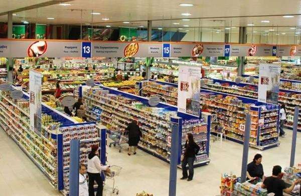 Rupiah Ambruk Tembus Rp18.000 per Dolar AS, Pengusaha Ritel Sport Jantung