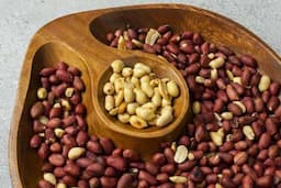 Jaga Kesehatan Jantung, Ganti Camilan dengan Kacang yang Kaya Manfaat