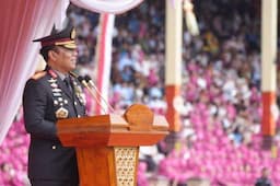 Wakapolri Komjen Dedi Prasetyo Raih Penghargaan Kepemimpinan Publik dari Unbraw