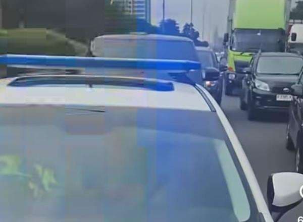 Viral Mobil Patwal Diduga Senggol Kendaraan Lain di Tol, Korlantas Cari Bukti
