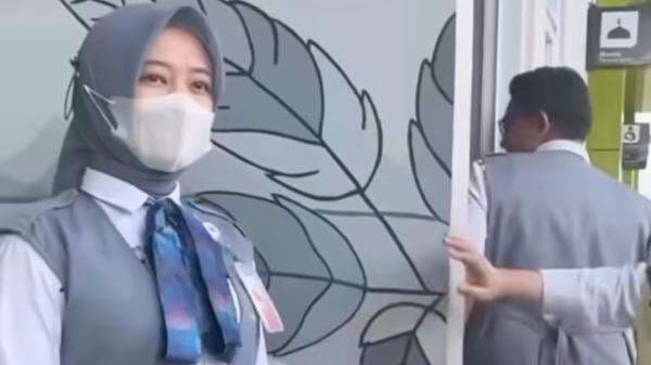 Viral! Anak Kecil Dilarang Naik Kereta di Stasiun Mandai, Keluarga Tersinggung dengan Ucapan Petugas