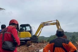 Penyebab Longsor Timbun Puluhan Orang di Cilacap, Kepala BPBD: Tanah Labil dan Hujan