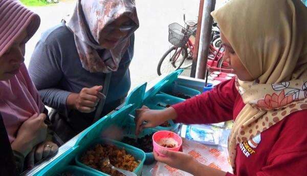 Kuliner Unik Nasi Cokot di Ponorogo, Murah Meriah dan Cocok Untuk Berbuka Puasa
