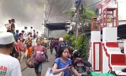 Kebakaran Hebat, 50 Rumah Ludes Dilahap Api di Jatipulo Jakbar