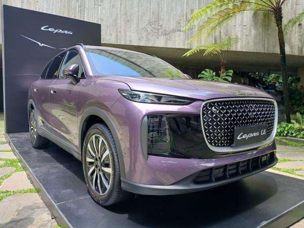 Debut di GJAW 2025, Lepas Bakal Umumkan Harga Pre Booking PHEV L8