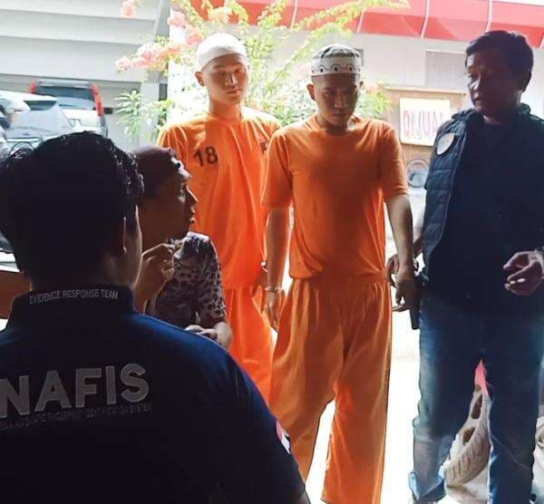 Rekontruksi Kasus Pembunuhan Mahasiswa di GOR Brebes, Pelaku Peragakan 16 Adegan