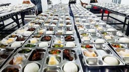 BGN Ancam Pangkas Insentif Rp6 juta per Hari Jika Dapur MBG Tak Sesuai Standar 