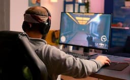 Presiden Prabowo Isyaratkan Pembatasan Game Online Pascaledakan SMAN 72