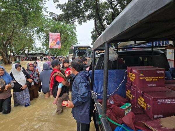 Pemerintah Salurkan Bantuan Senilai Rp19 Miliar untuk Korban Bencana di Aceh, Sumut, dan Sumbar