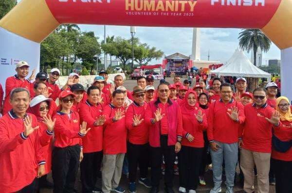 PMI Jakpus Gelar Fun Walk Humanity, Diikuti Ribuan Relawan hingga PMR 