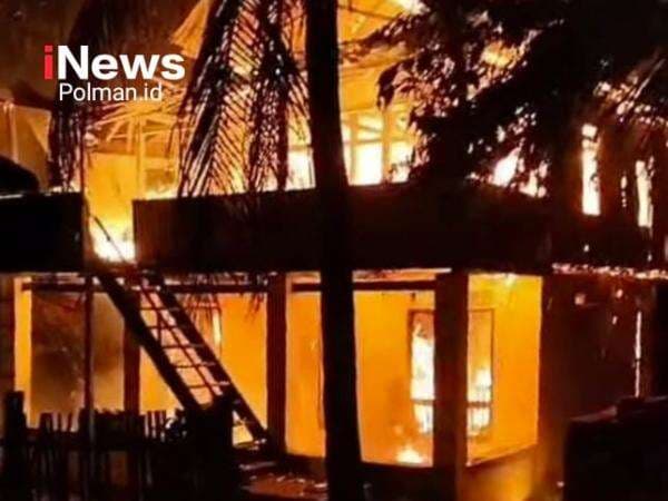 Breaking News: Satu Rumah di Desa Karama Hangus Terbakar, Pemilik Alami Luka Bakar